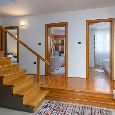 Monte Magno Villa Pula